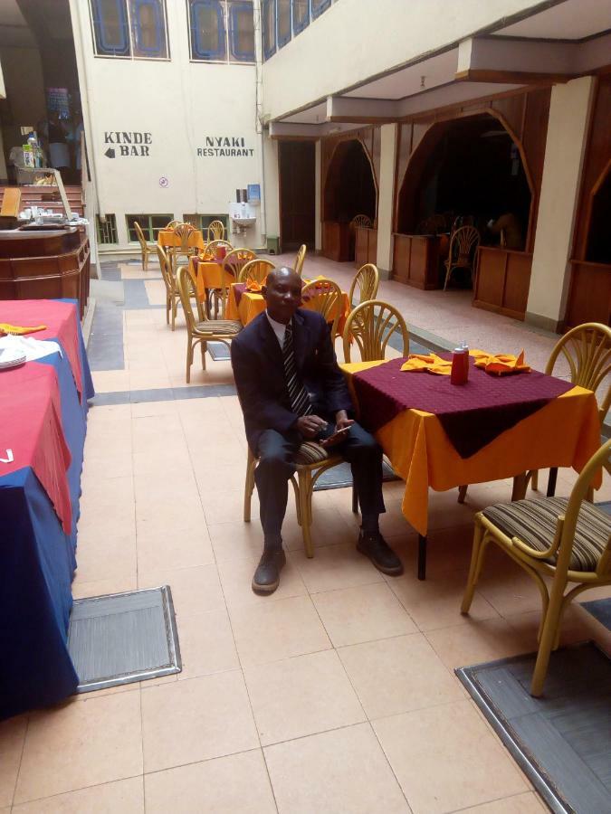 Nanyuki Ibis Hotel Exterior photo