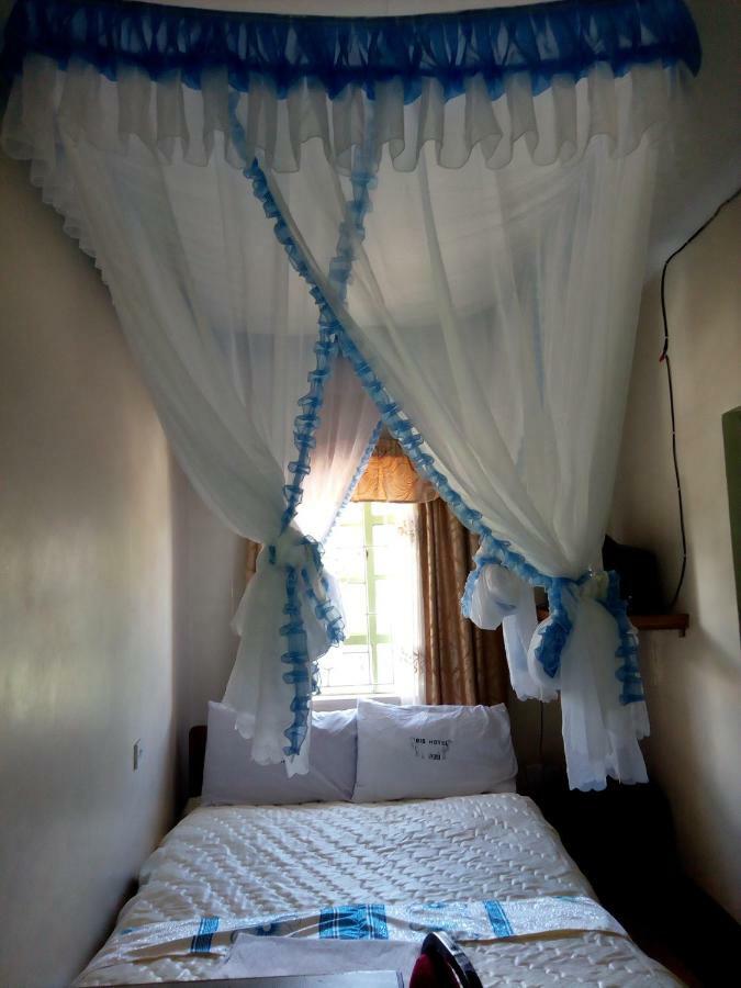 Nanyuki Ibis Hotel Exterior photo